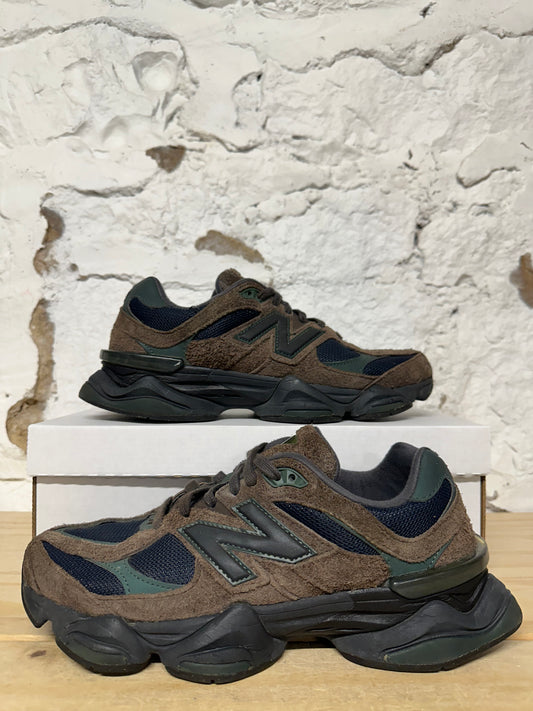 New Balance 9060 Beef And Brocolli Sz 9.5