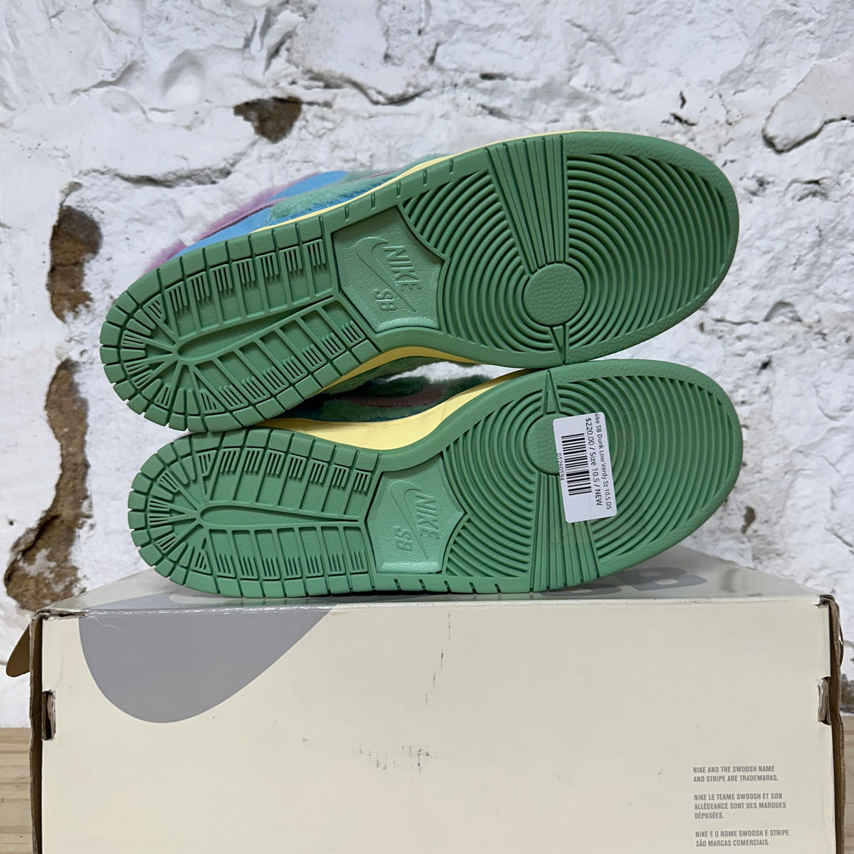 Nike SB Dunk Low Verdy Sz 10.5 DS