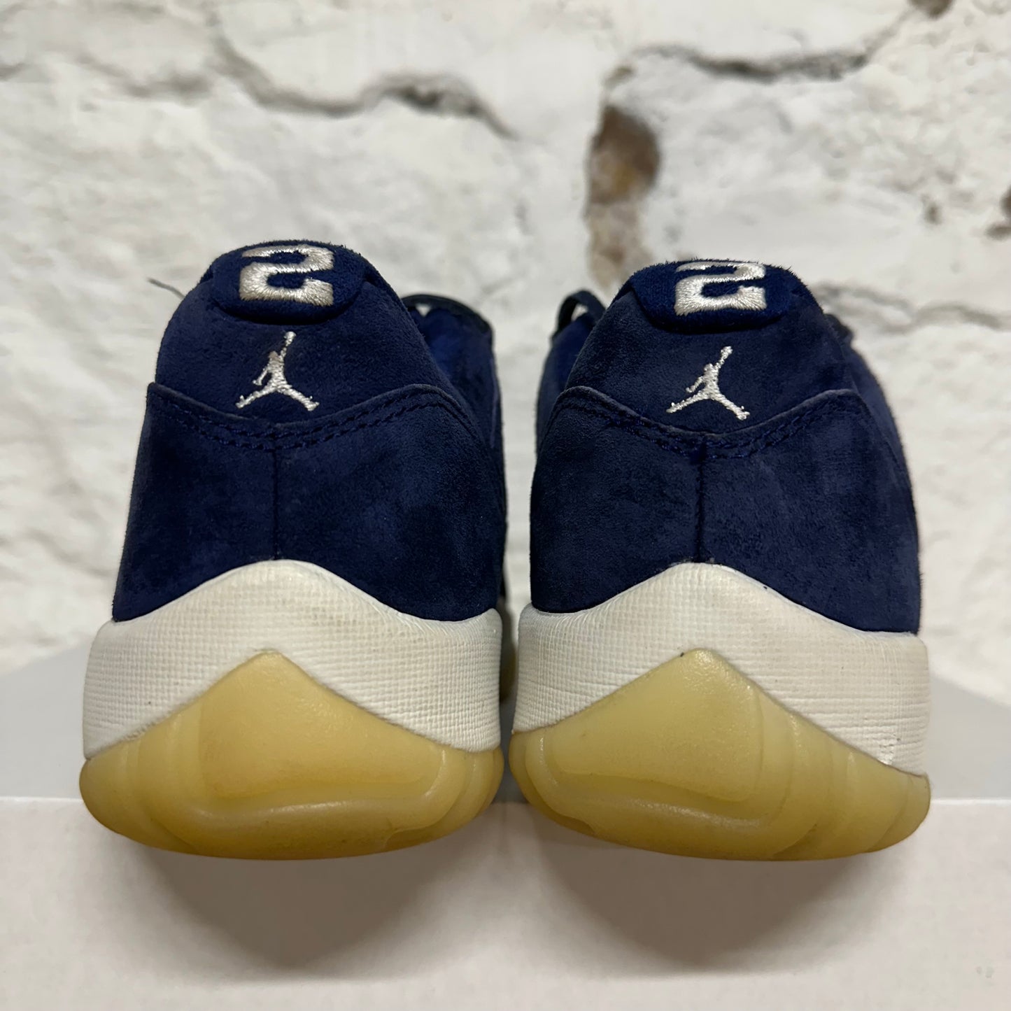 Air Jordan 11 Low Derek Jeter RE2PECT Sz 9