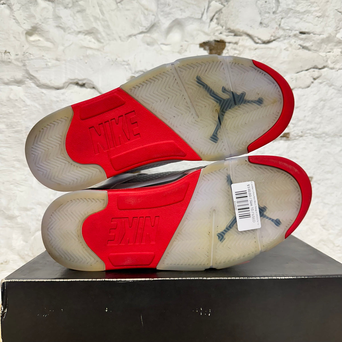 Air Jordan 5 Fire Red Black Tongue (2025) Sz 10