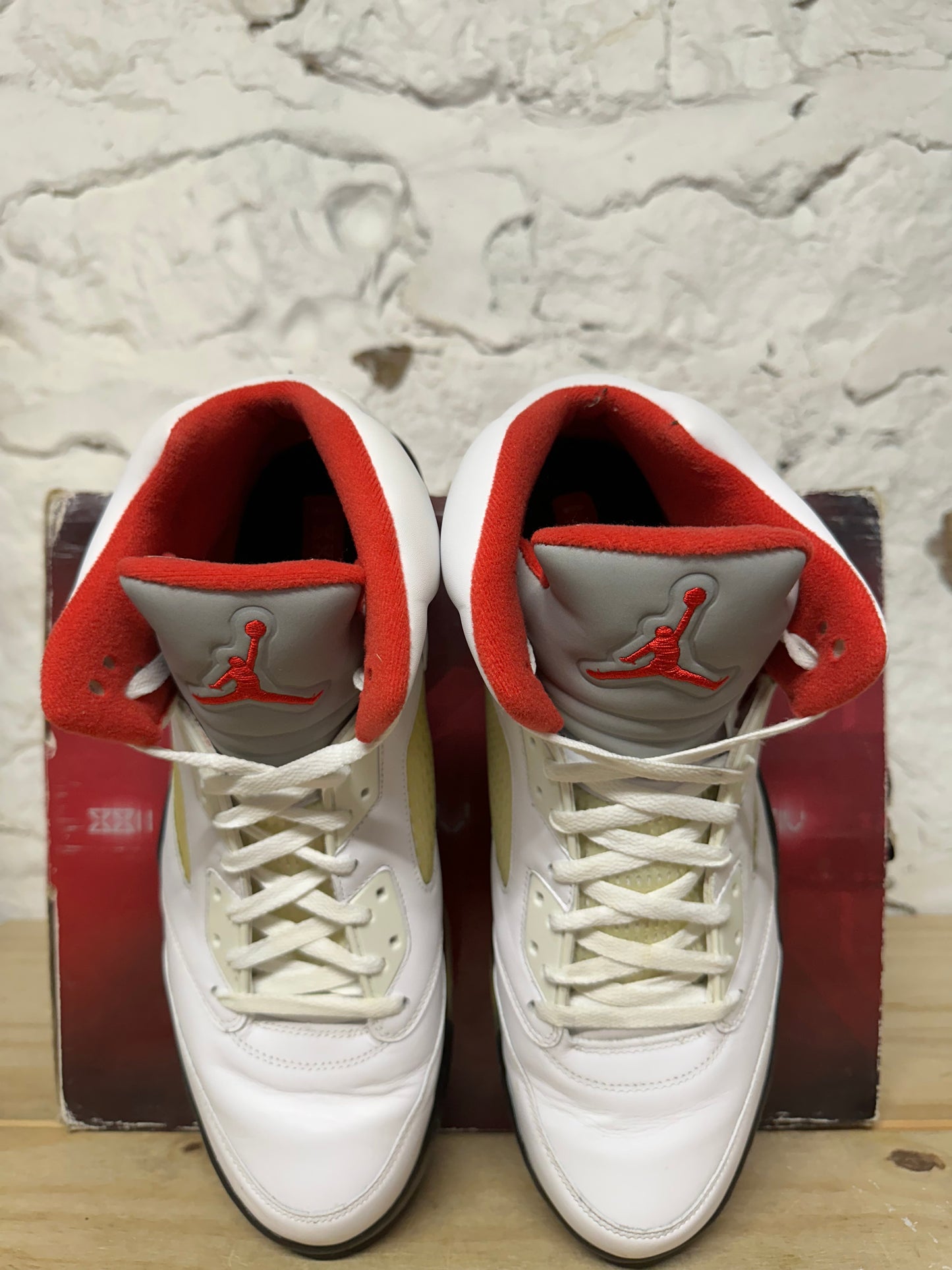 Air Jordan 18/5 Countdown Pack (18 Needs Repair) Sz 15