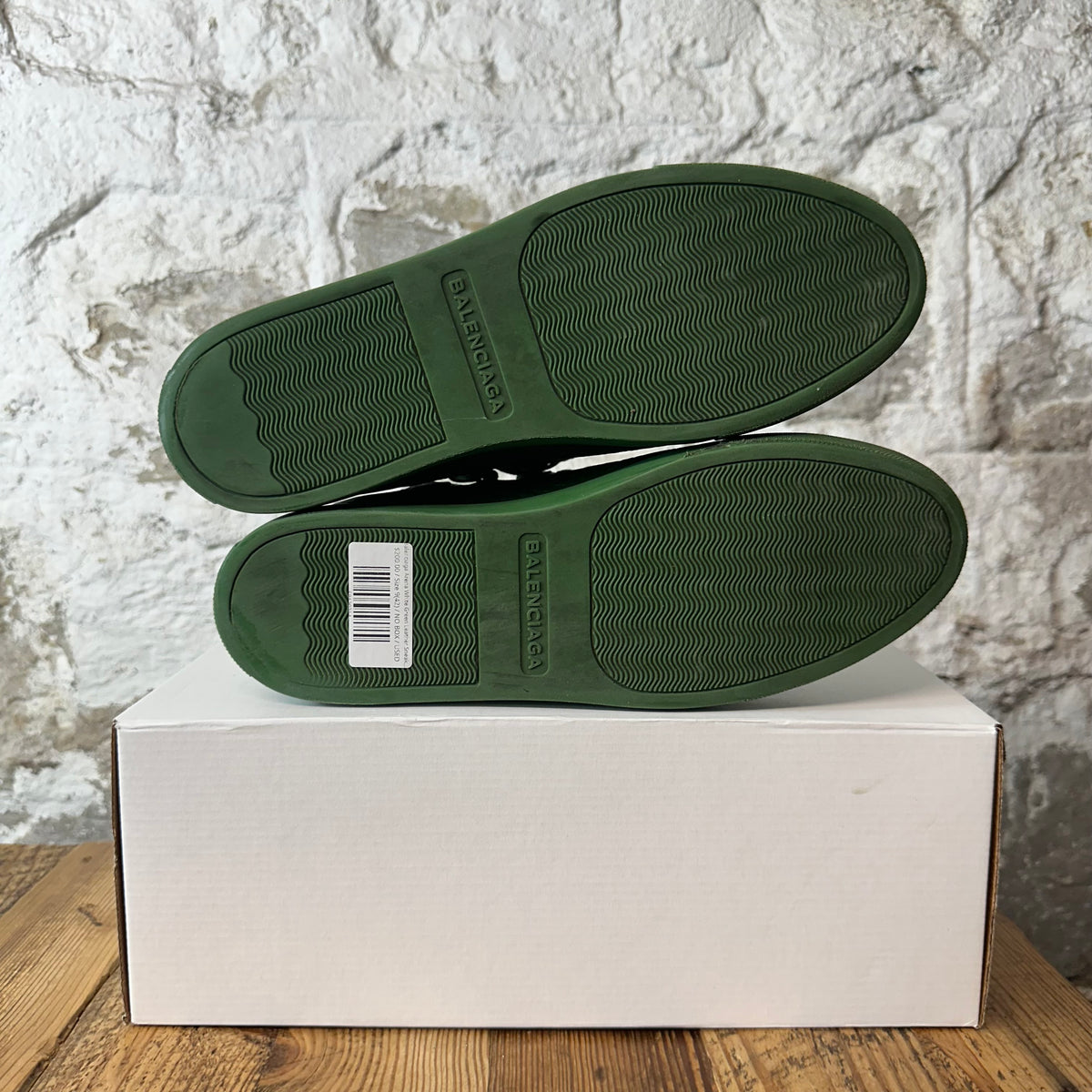 Balenciaga Arena White Green Leather Sneaker Sz 9 (42)