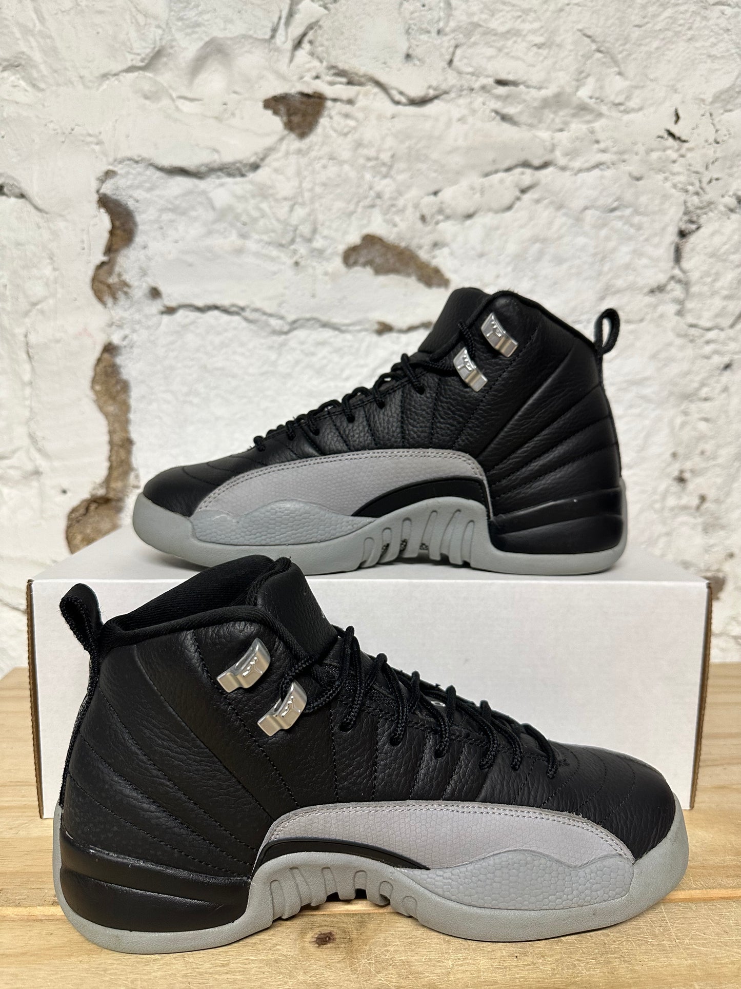 Air Jordan 12 Barons Sz 7Y