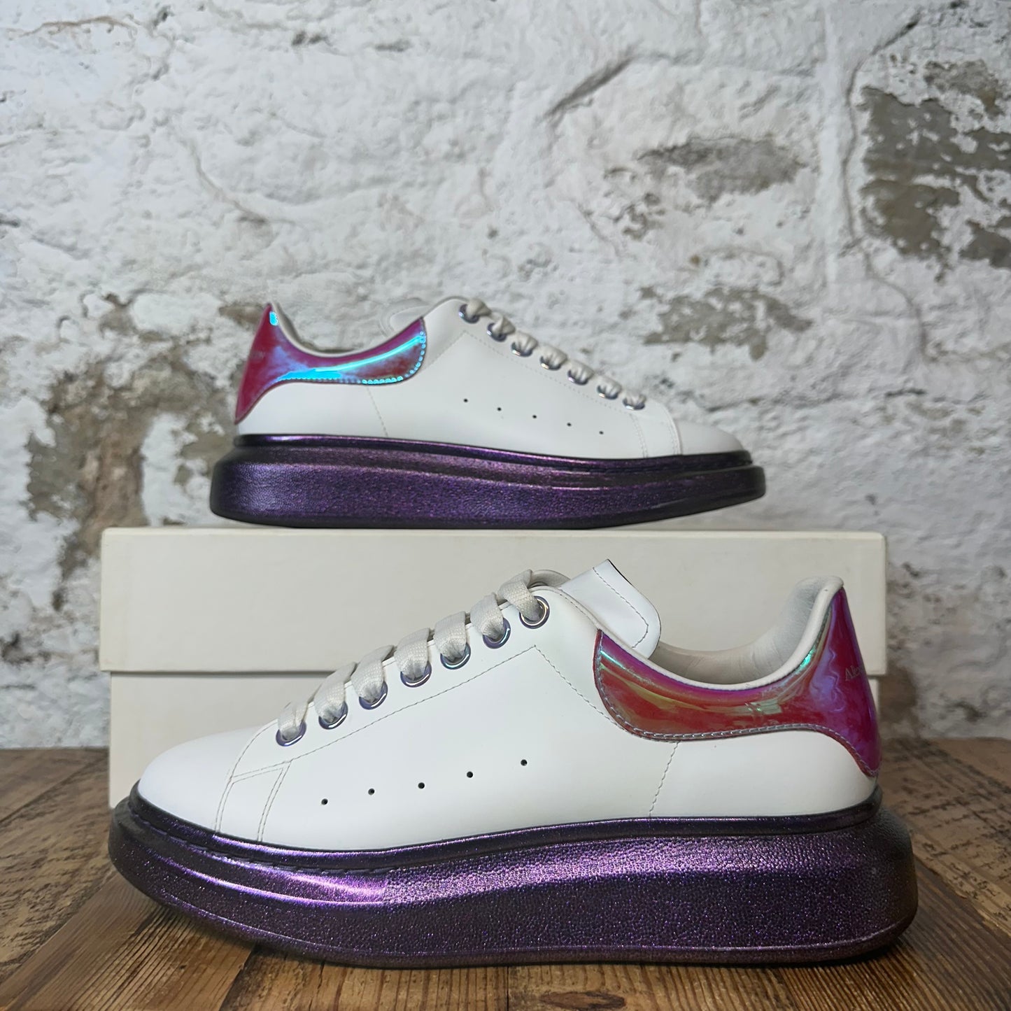 Alexander Mcqueen Iridescent Pink Tab White Sneaker Sz 7 (40)
