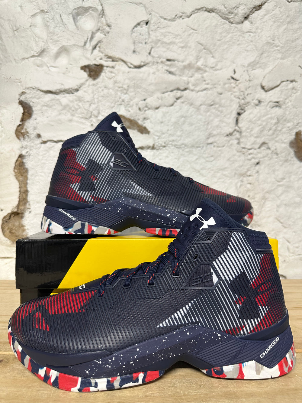 Under Armour Curry 2.5 USA Sz 10.5 DS