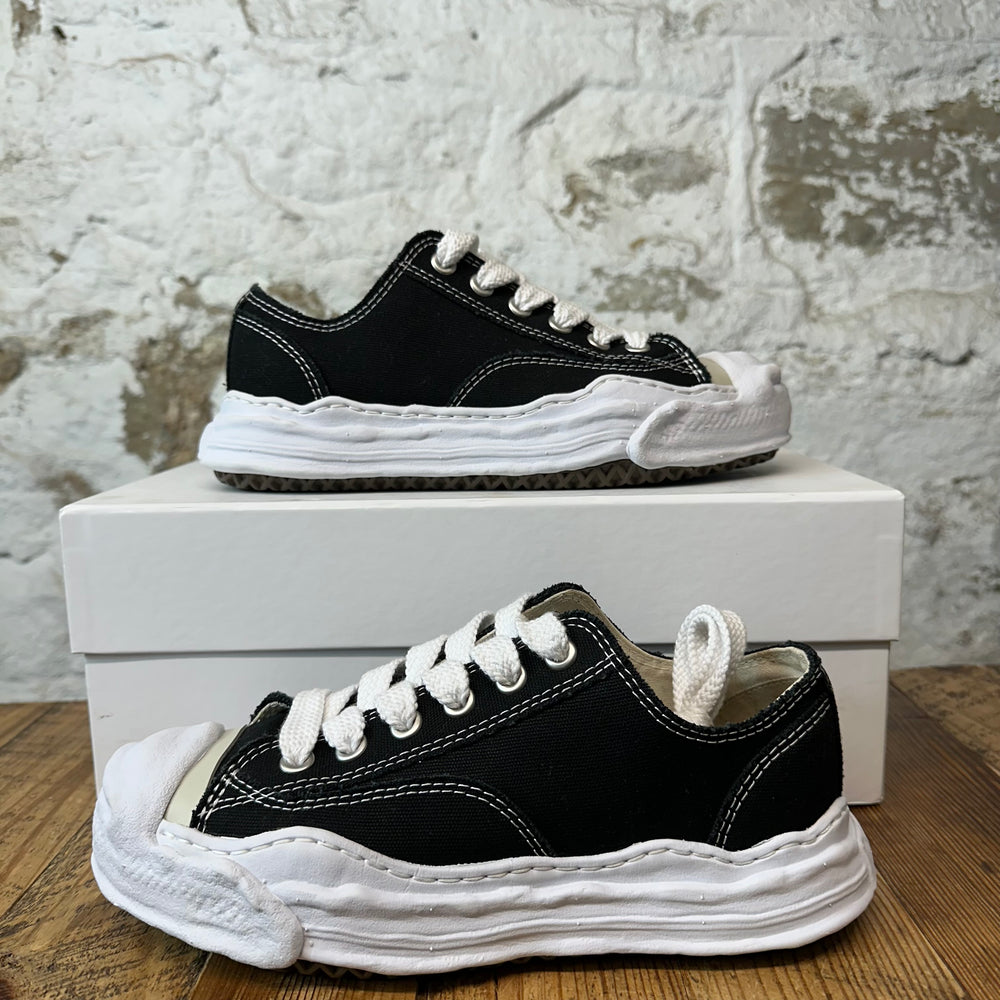 Maison Mihara Black White Hank Sneaker Sz 6.5 (39)