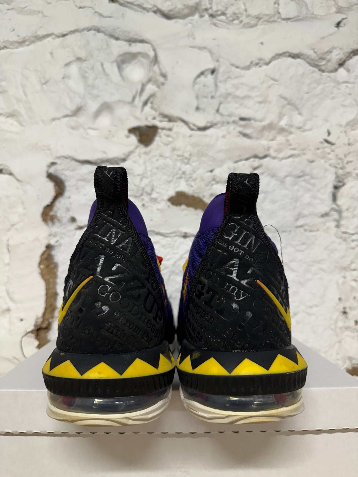 Nike LeBron 16 Martin Sz 12.5