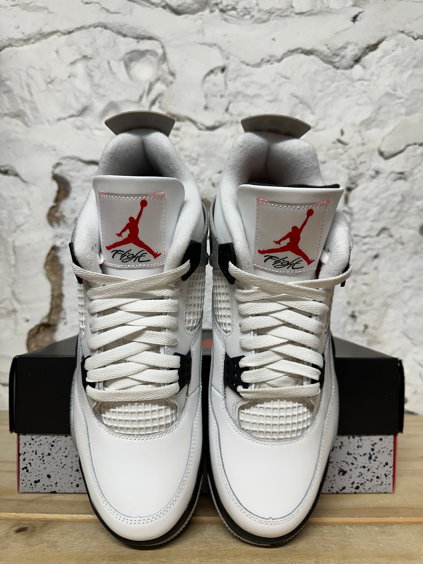 Air Jordan 4 White Cement (2025) Sz 11 DS