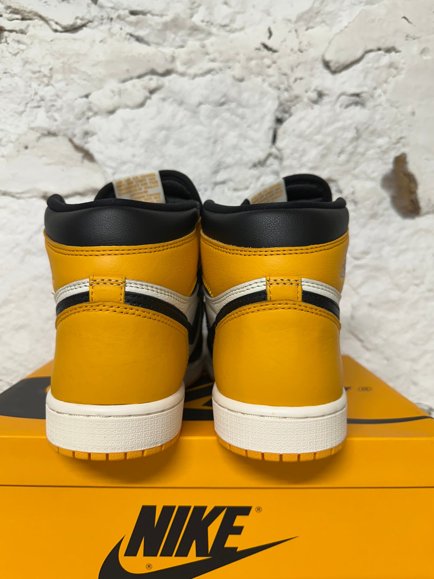 Air Jordan 1 High Taxi Sz 6.5 DS