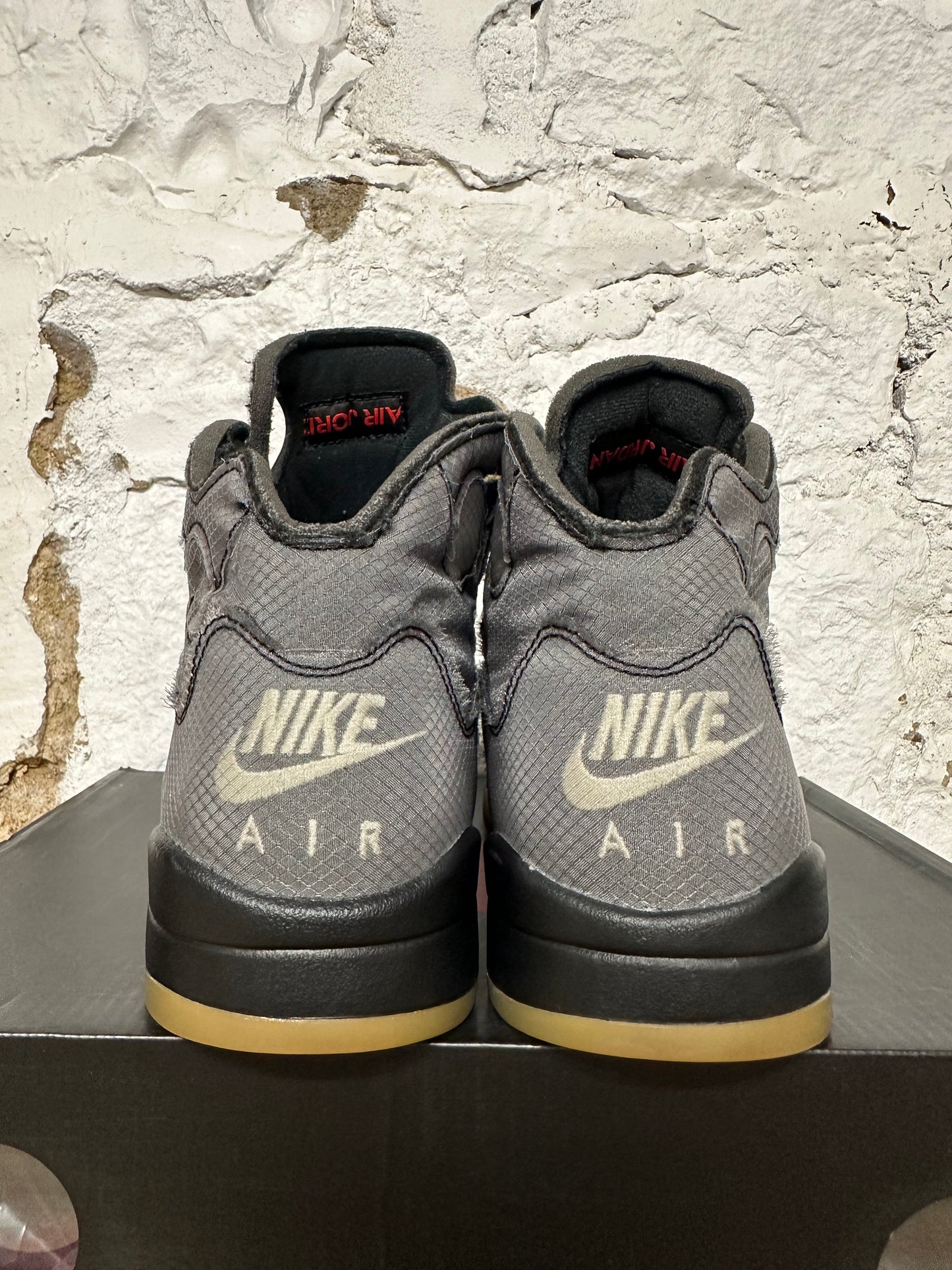 Air Jordan 5 Off-White Muslin Sz 10.5