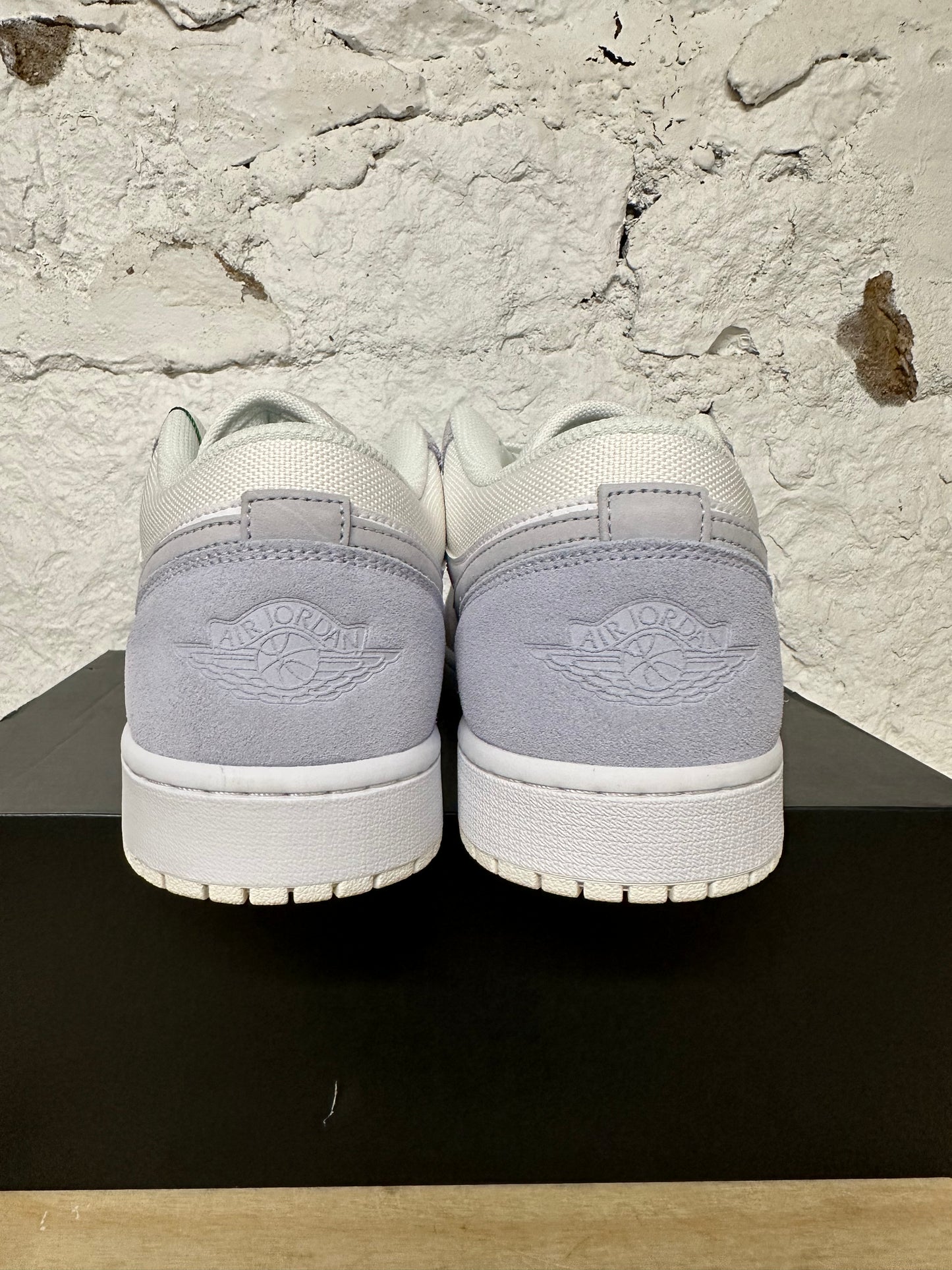 Air Jordan 1 Low Paris Sz 12 DS
