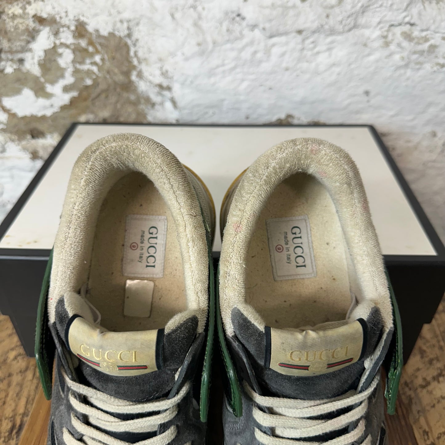 Gucci Ultrapace Gray Green Sneaker Sz 9
