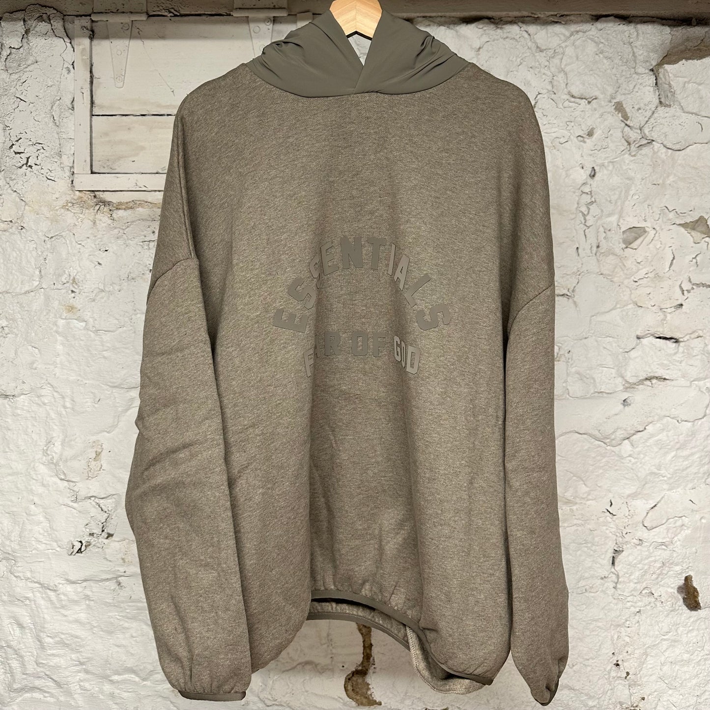 Fear of God Essentials Arc Logo Dark Oatmeal Hoodie Sz L