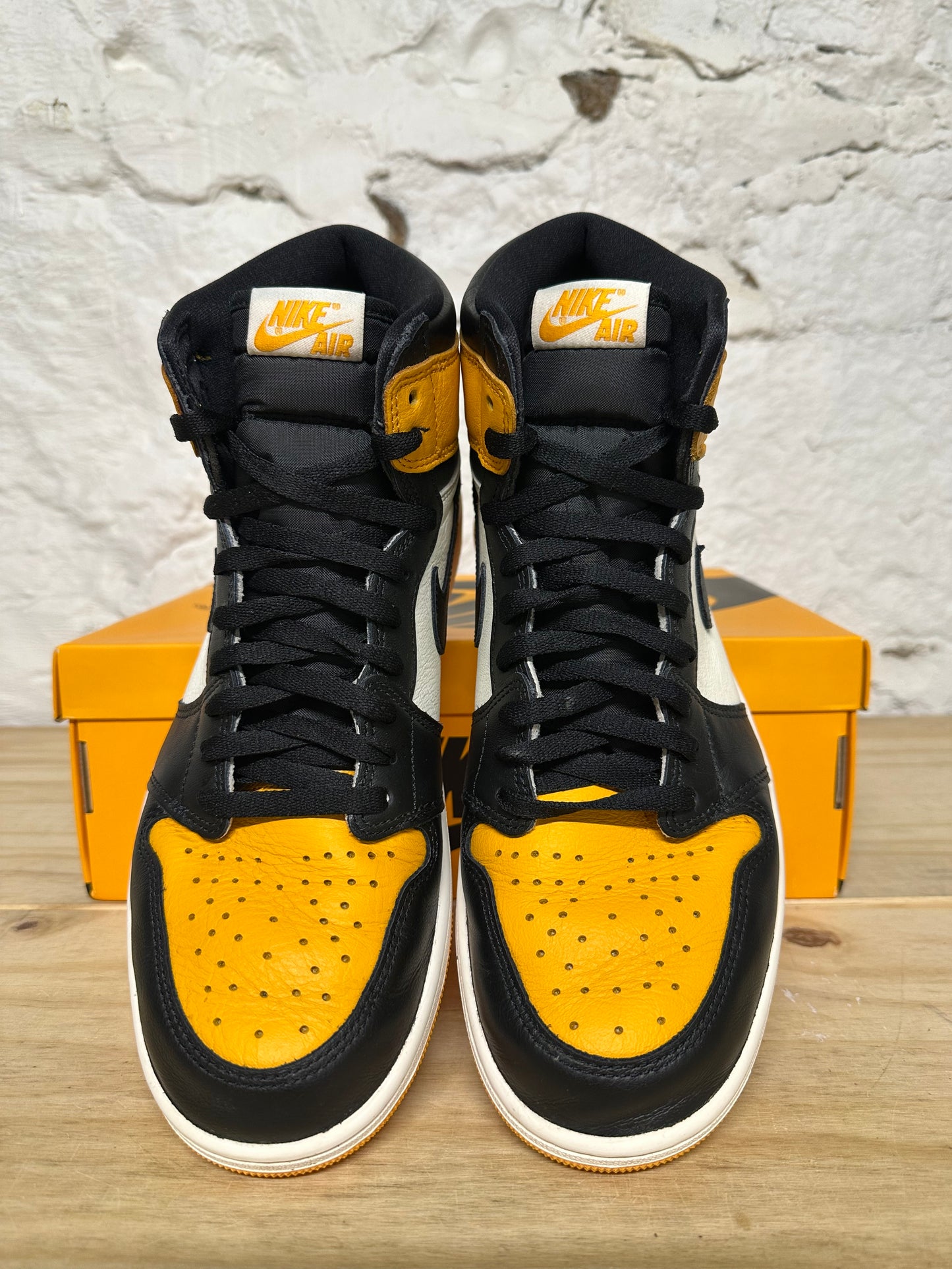 Air Jordan 1 High Taxi Sz 11