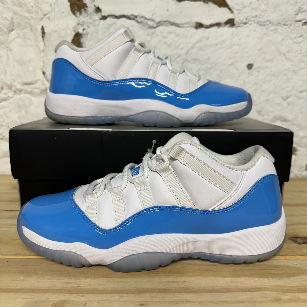 Air Jordan 11 Low University Blue (2026) Sz 6.5Y