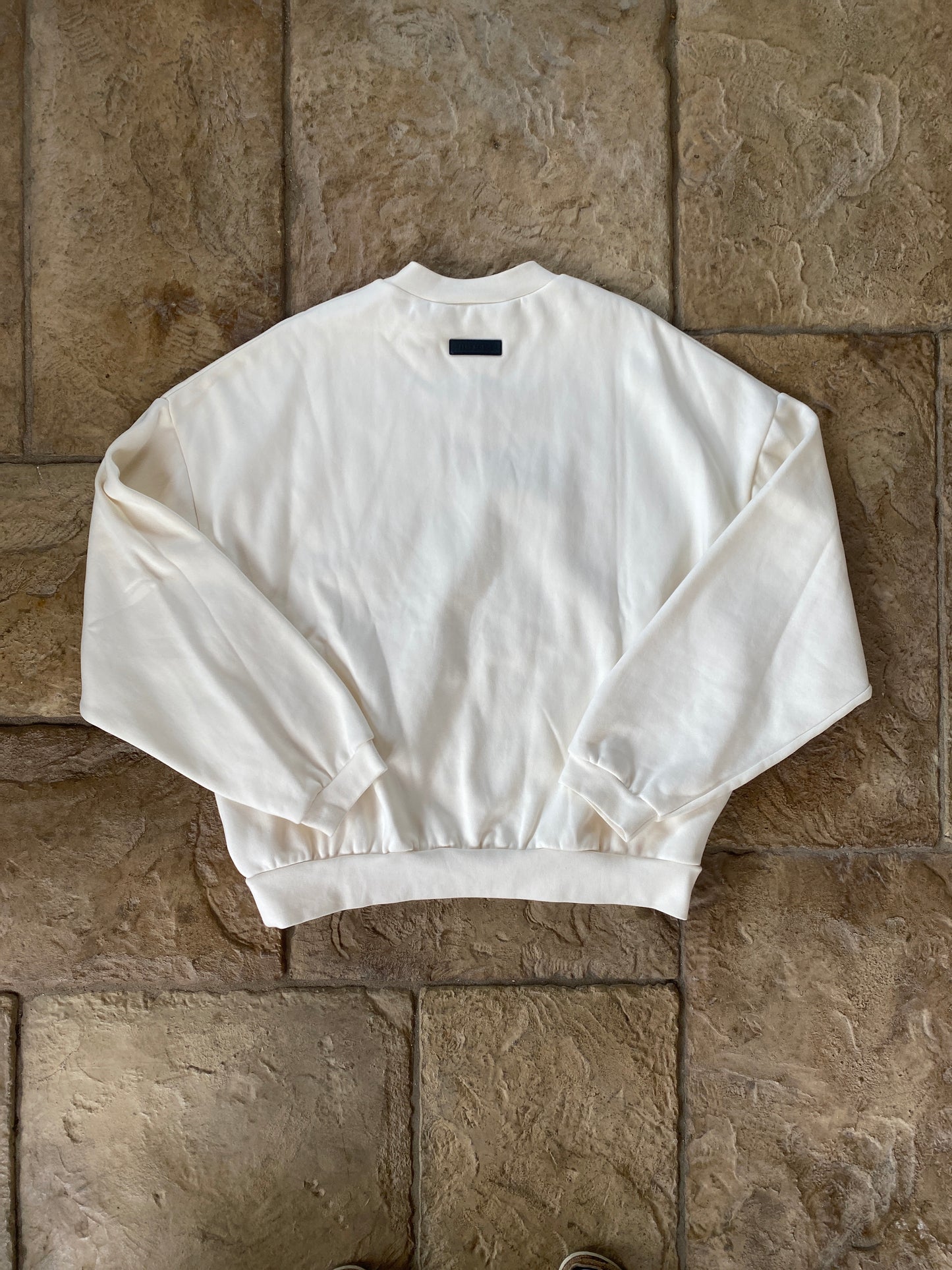 Fear of God Essentials White Crewneck Sz L