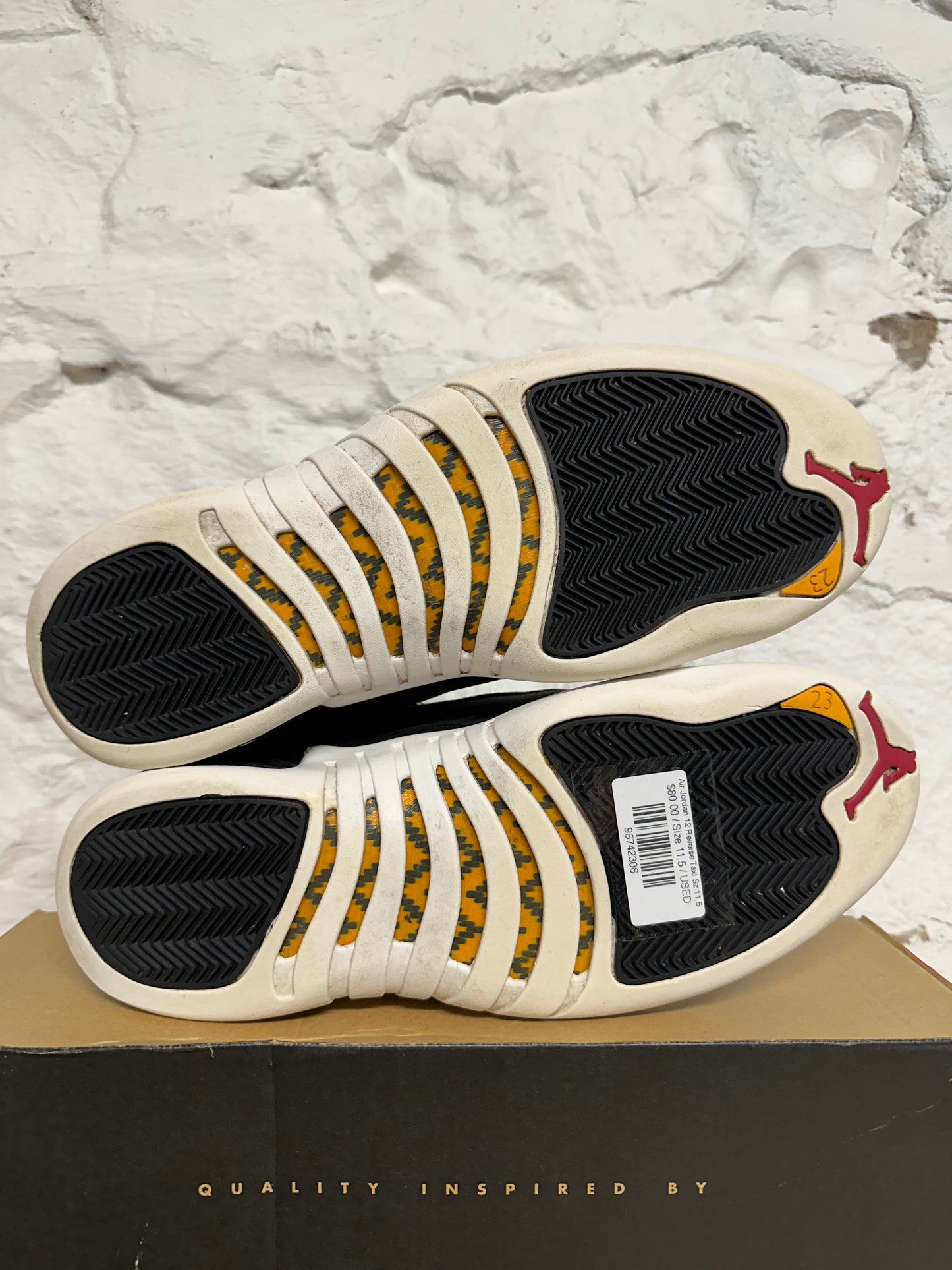 Air Jordan 12 Reverse Taxi Sz 11.5