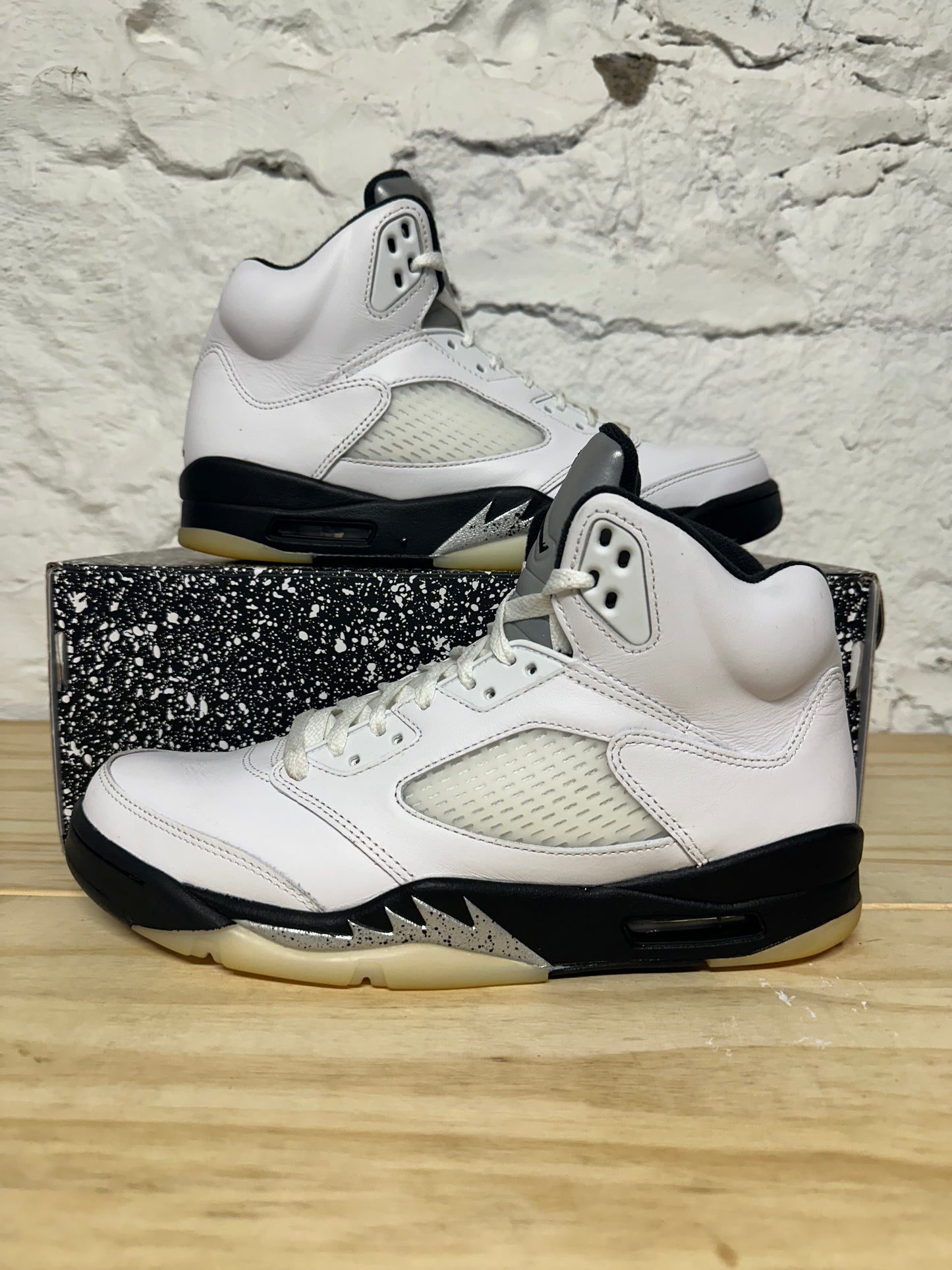 Air Jordan 5 Reverse Metallic Sz 10