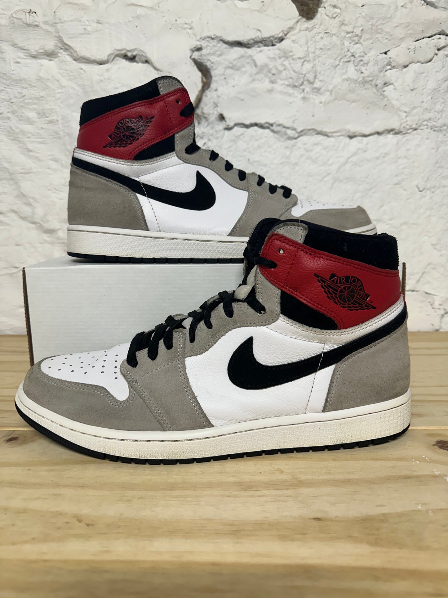 AIr Jordan 1 High Light Smoke Grey Sz 13