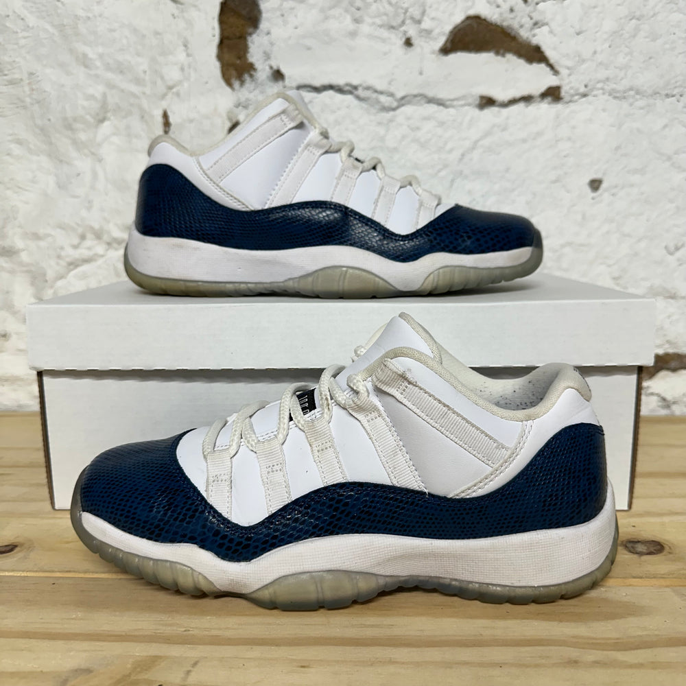 Air Jordan 11 Low Snake Navy Sz 7Y