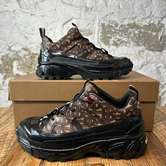Burberry Arthur Brown Monogram Black Sneaker Sz 6.5 (39)