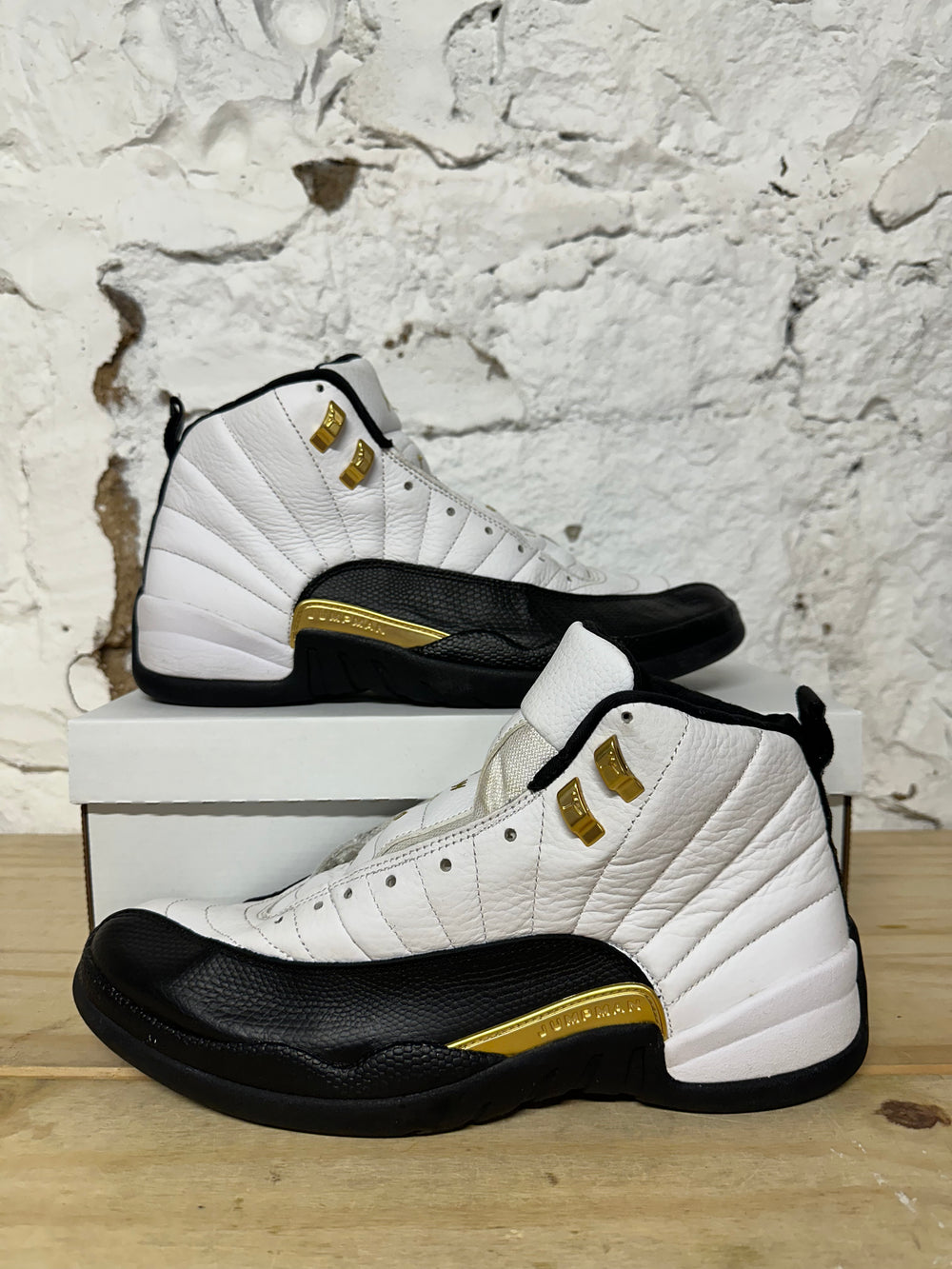 Air Jordan 12 Royalty Taxi Sz 11