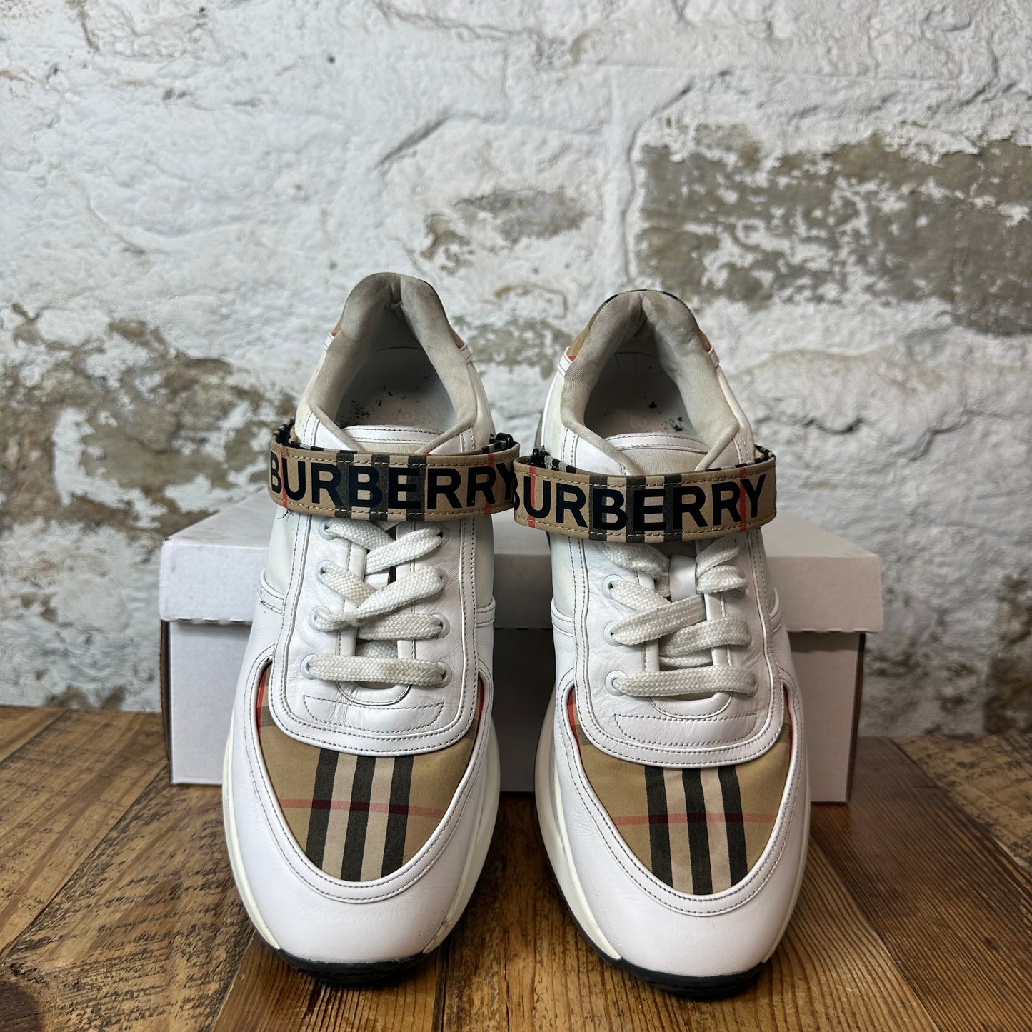 Burberry Ramsey Plaid Strap White Sneaker Sz 9 (42)