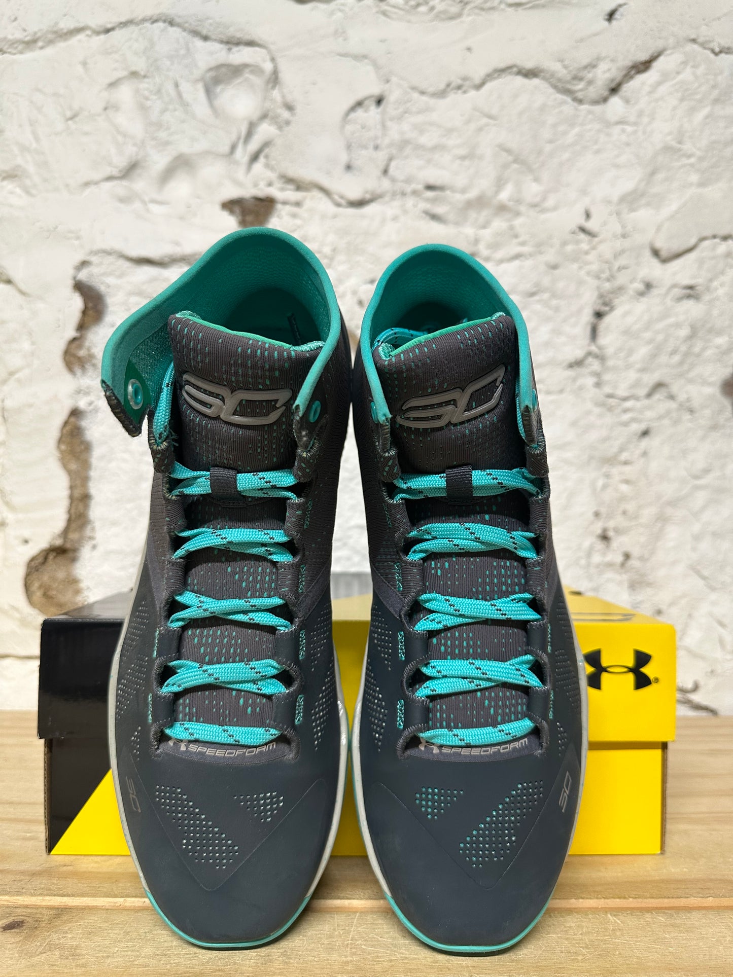 Under Armour Curry 2 Rainmaker Sz 10.5 DS