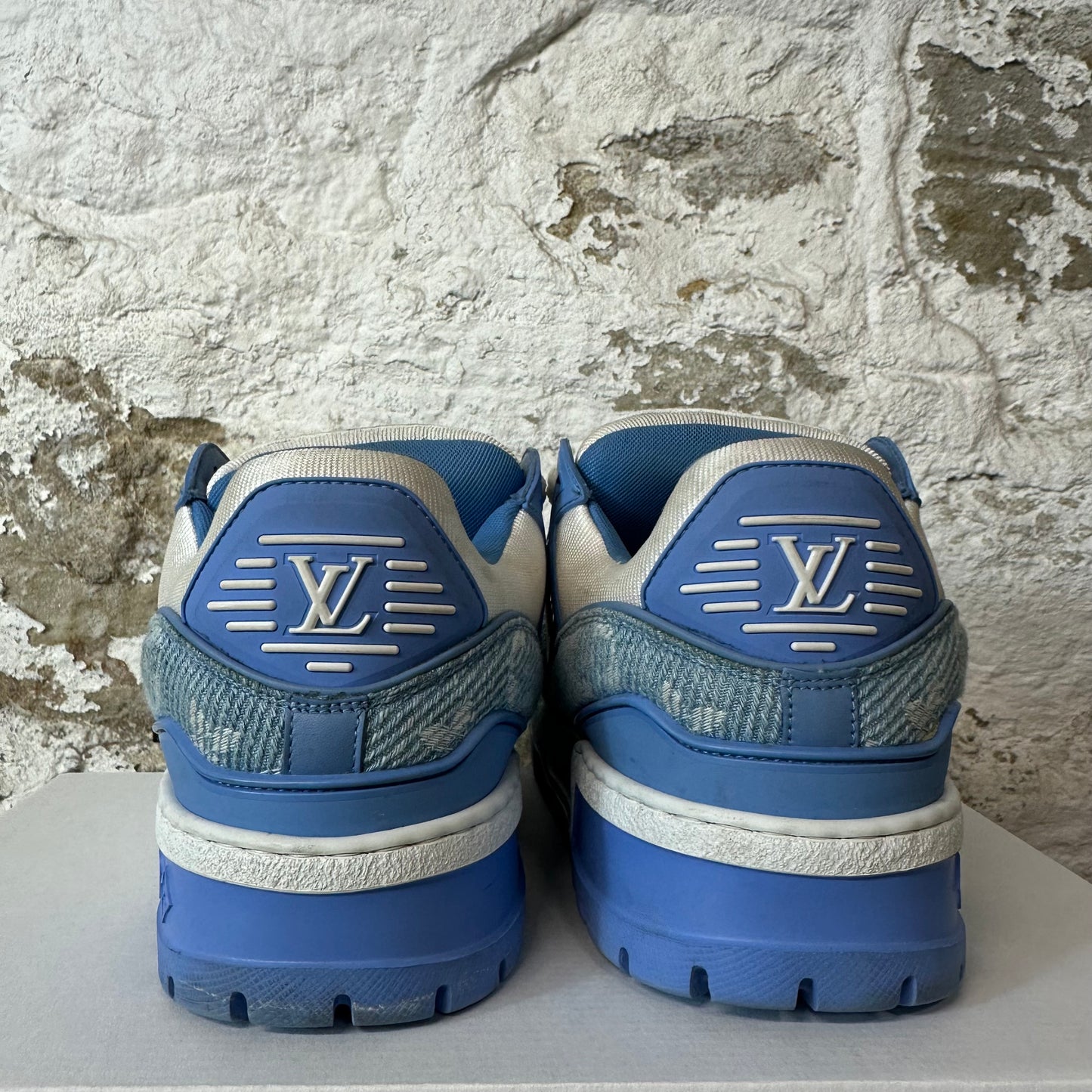 Louis Vuitton Baby Blue White Maxi Trainer Sneaker Sz 6.5 (39)