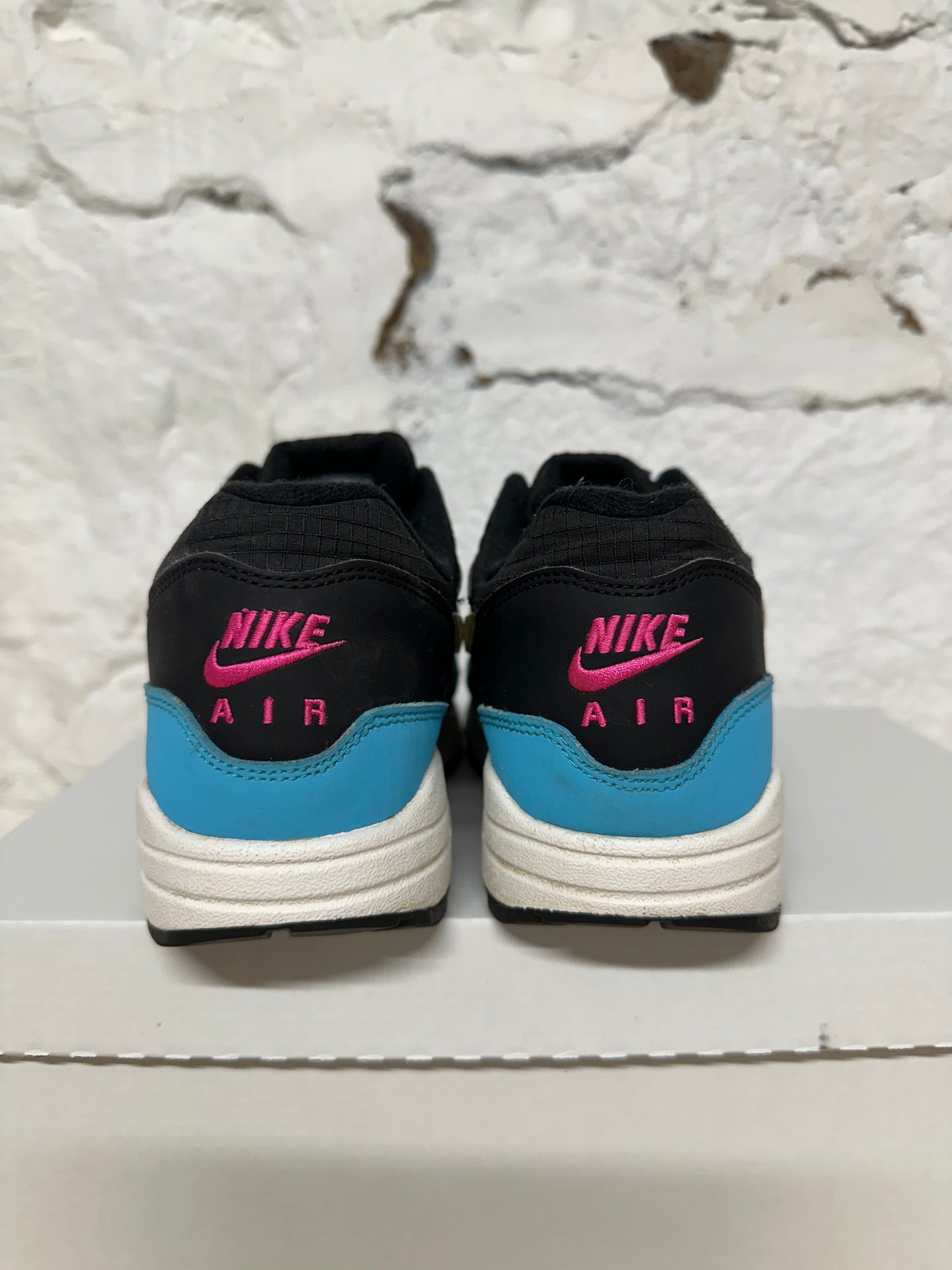 Nike Air Max 1 Jewel Swoosh Blue Fury Sz 8.5