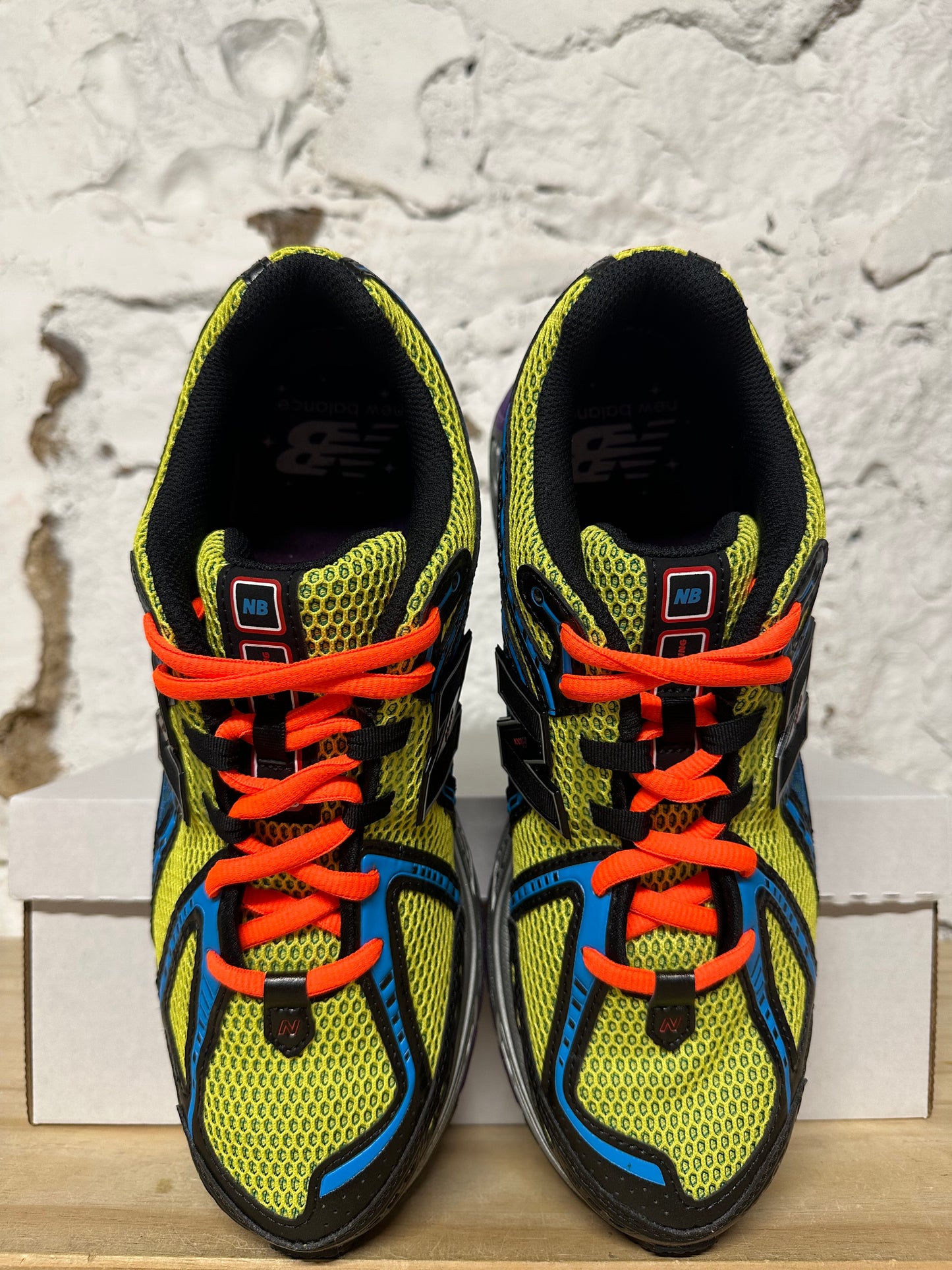 New Balance 1906R Neon Sz 11