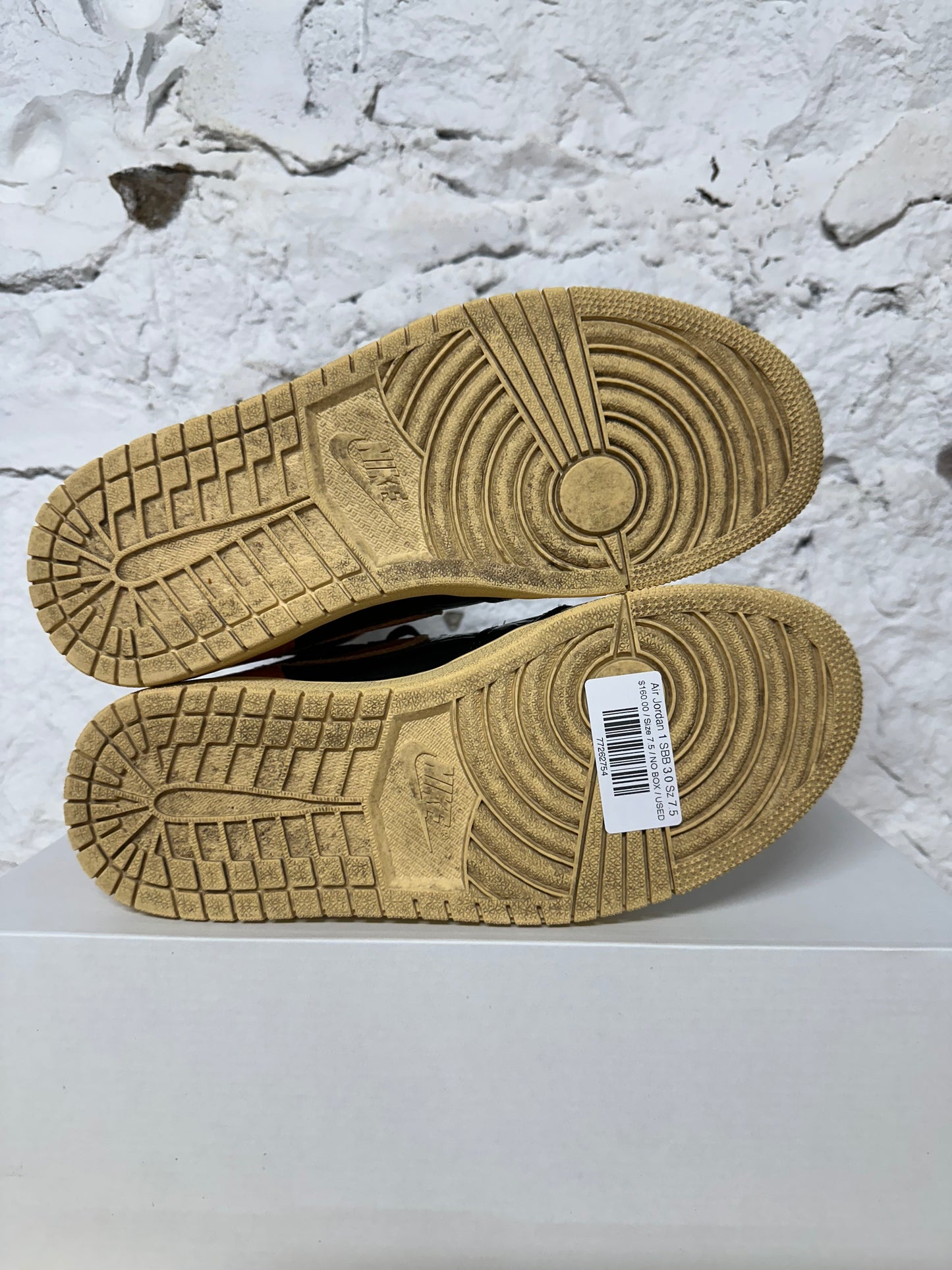 Air Jordan 1 High Shattered Backboard 3.0 Sz 7.5