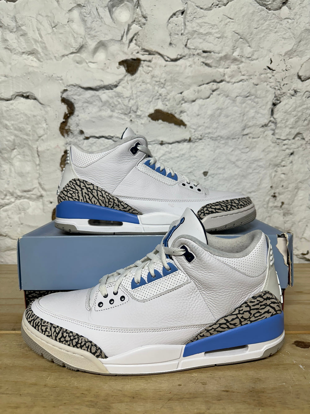 Air Jordan 3 UNC Sz 13