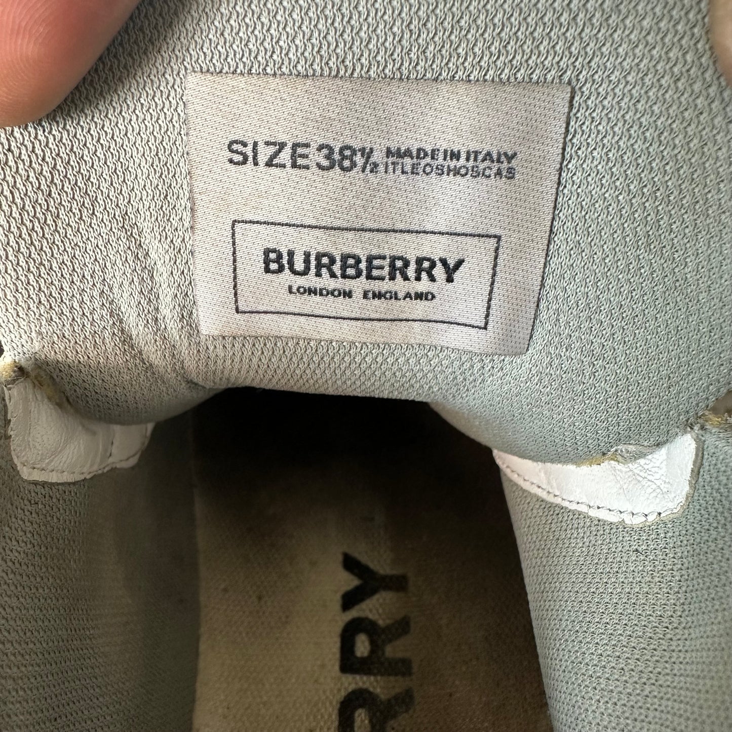 Burberry Arthur Gray Black Sneaker Sz 6 (38.5) No Box