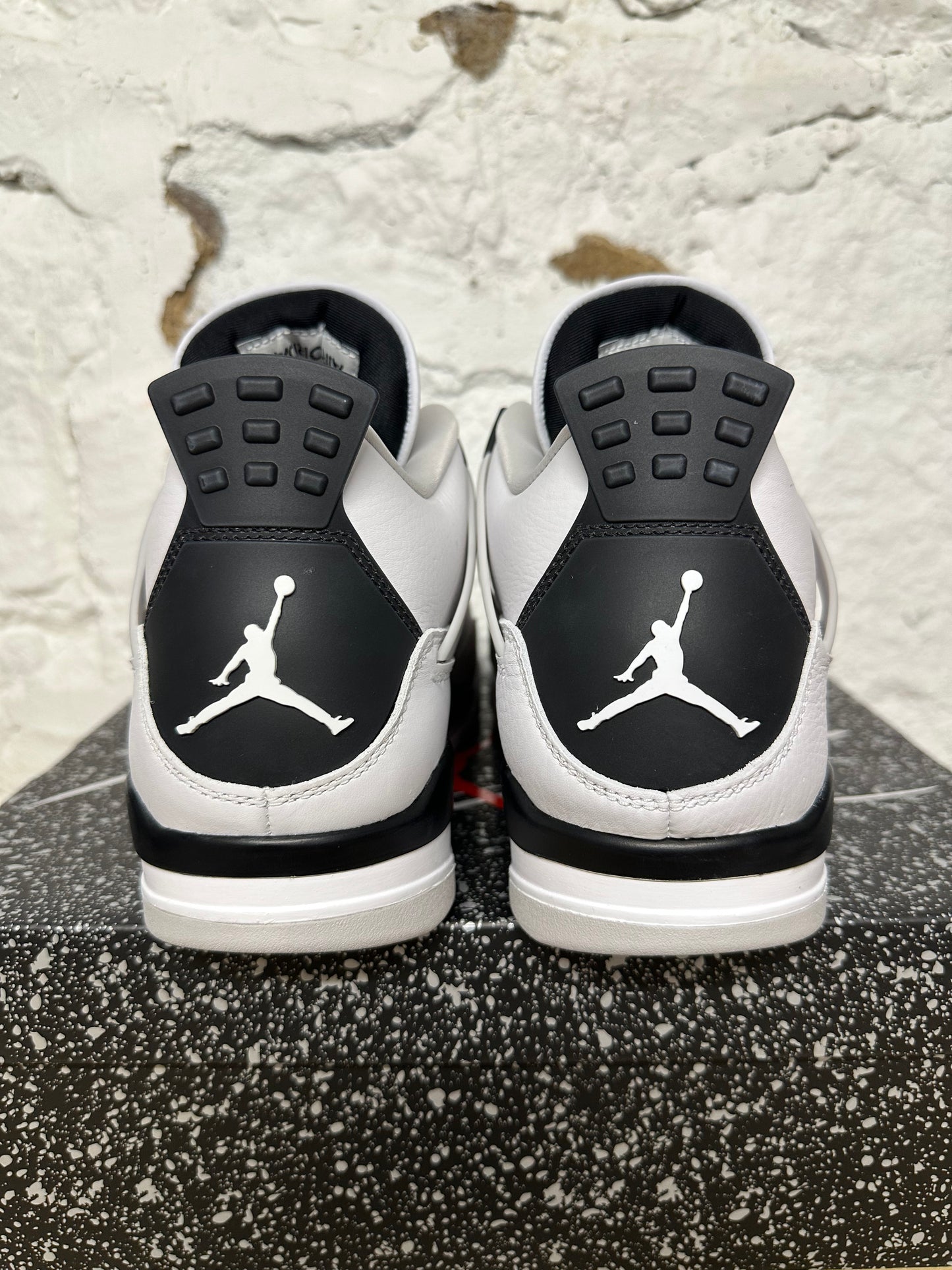 Air Jordan 4 Military Black Sz 11 DS