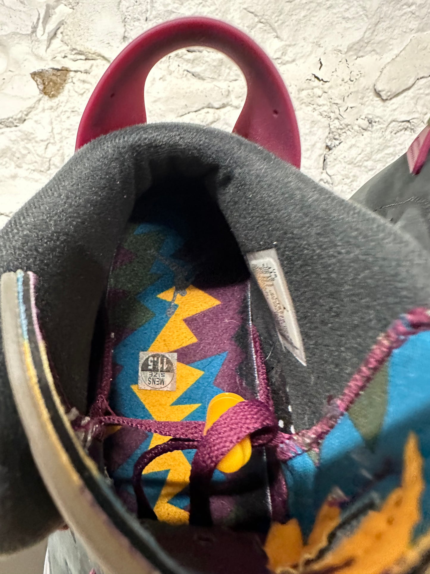 Air Jordan 6 Bordeaux Sz 11.5