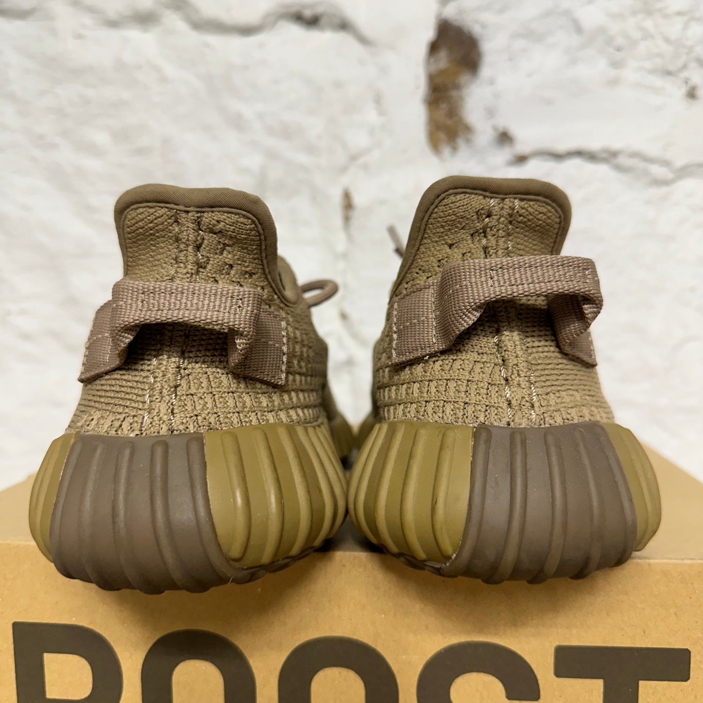 Yeezy 350 V2 Earth Sz 5