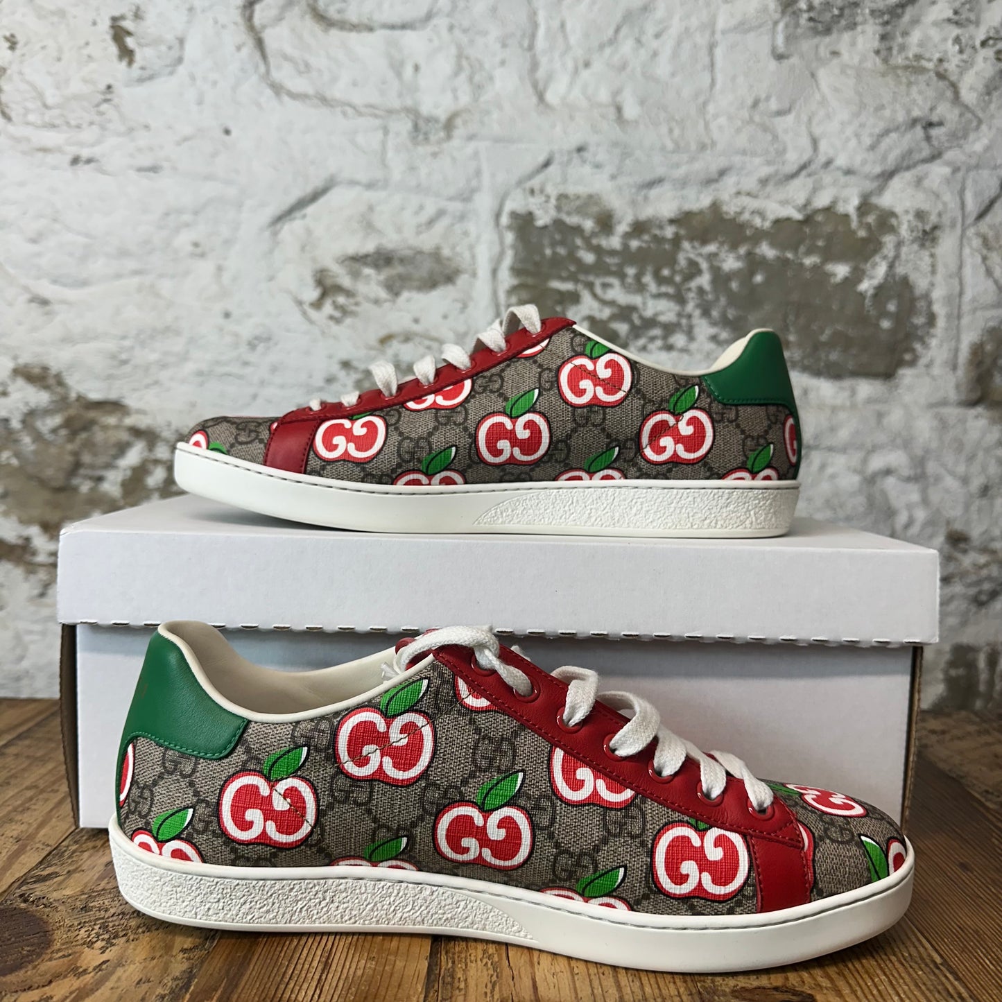 Gucci GG Monogram Cherry Ace Sneaker Sz 7 (40)