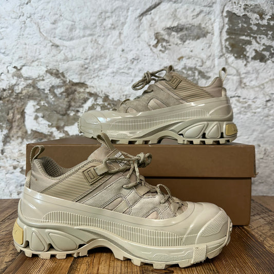 Burberry Arthur Triple Beige Sneaker Sz 7 (40)