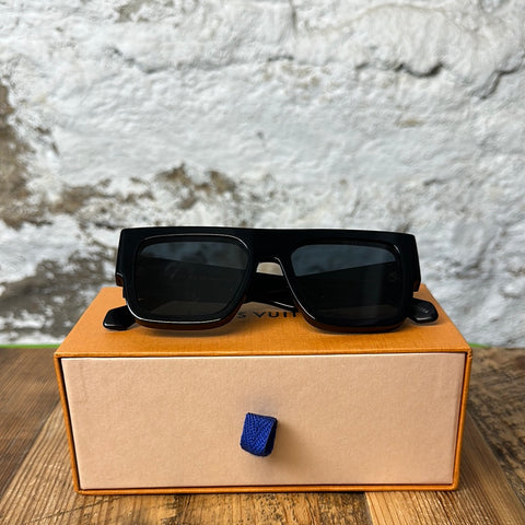 Louis Vuitton Clash Sunglasses W/ Box