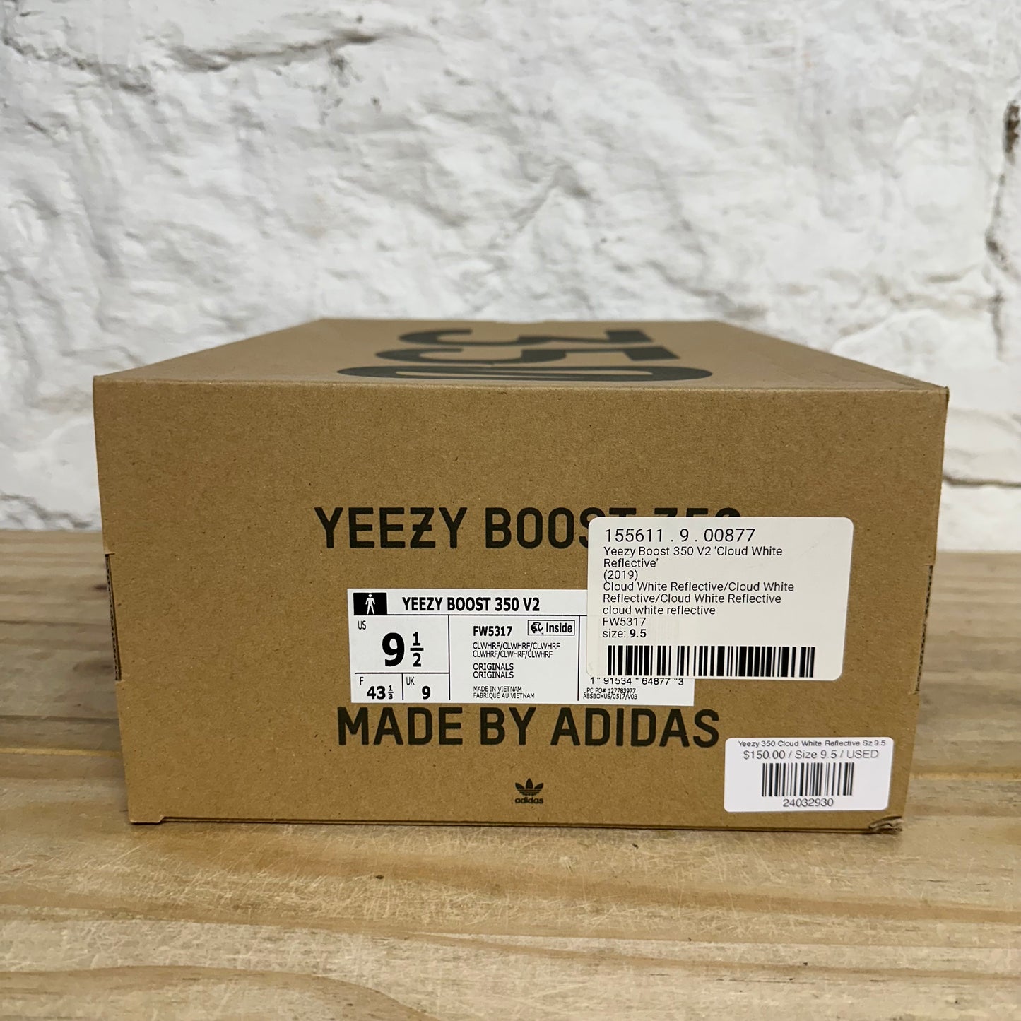 Yeezy 350 V2 Cloud White Reflective Sz 9.5