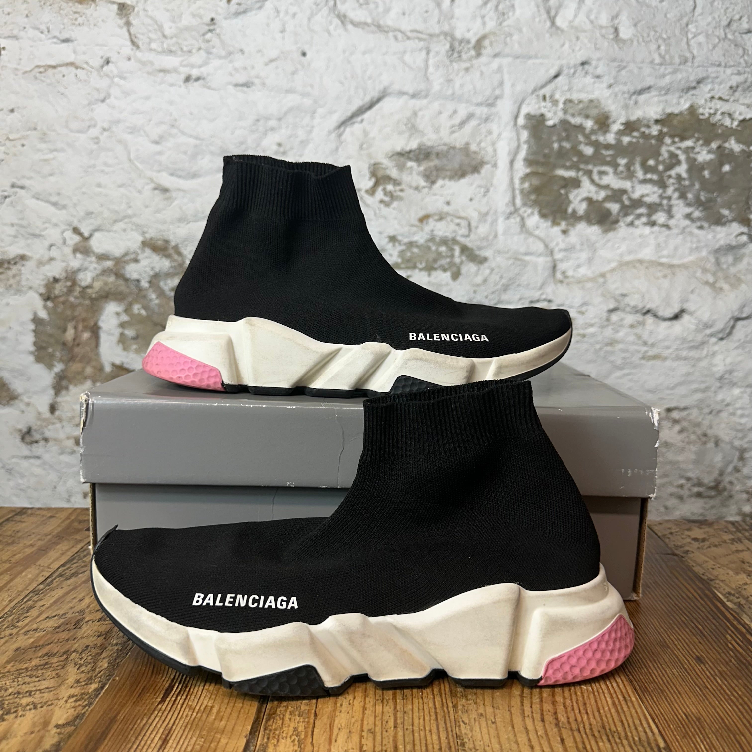 Balenciaga Black White Pink Sock Runner Sneaker Sz 6.5 (39)