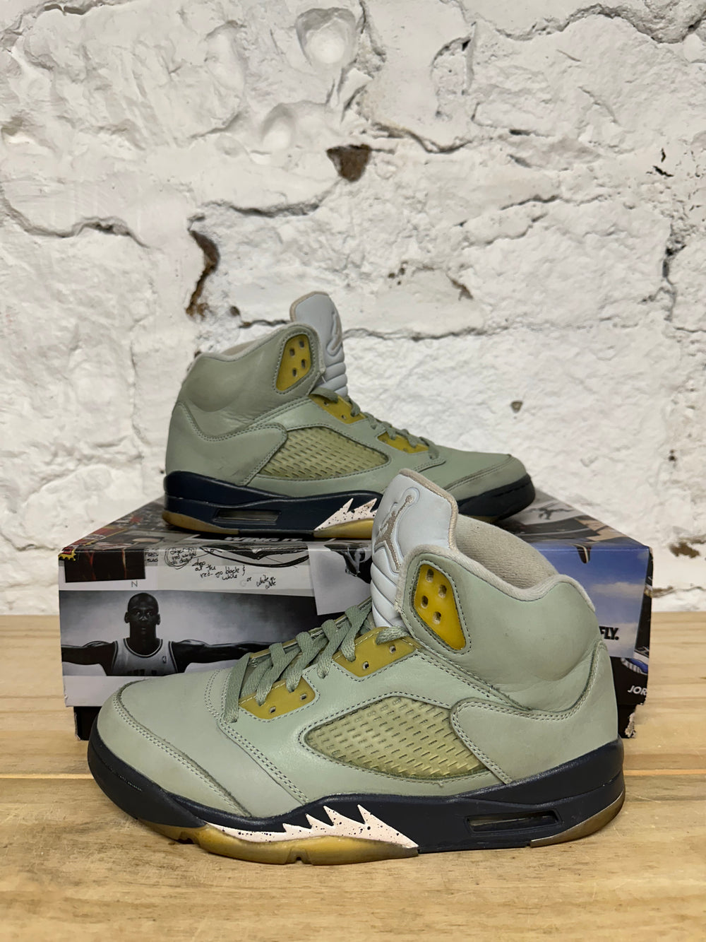 Air Jordan 5 Jade Horizon Sz 8.5