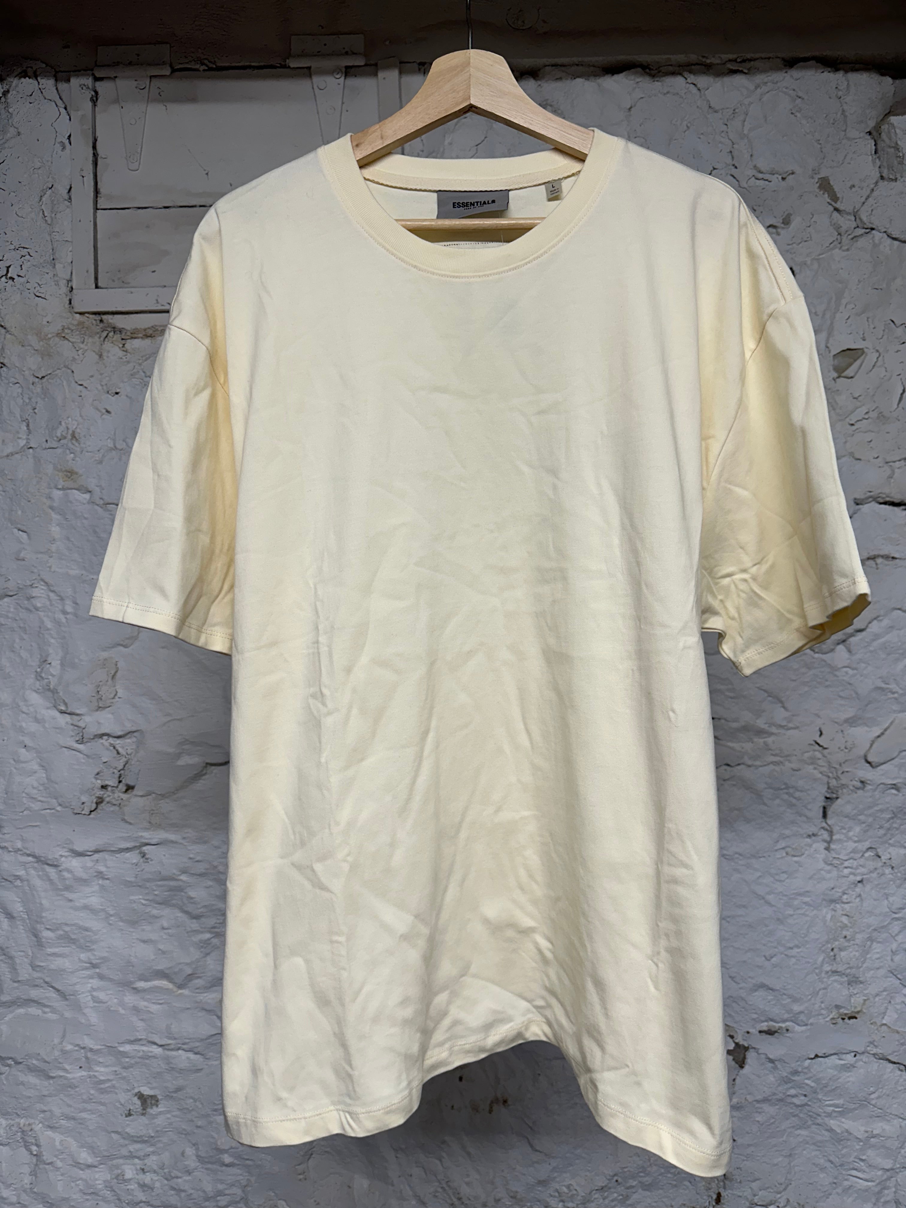 Fear of God Essentials Cream Back Spellout T-shirt Sz L