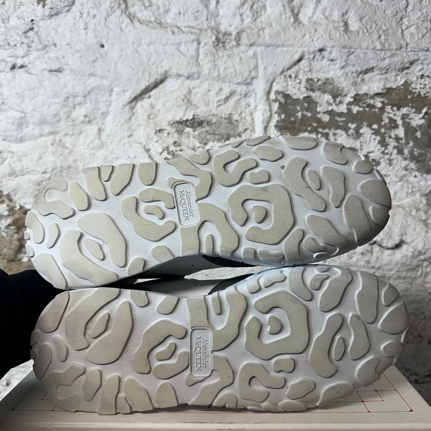 Alexander Mcqueen Gray Tab Nappa Joey White Sneaker Sz 10 (43)