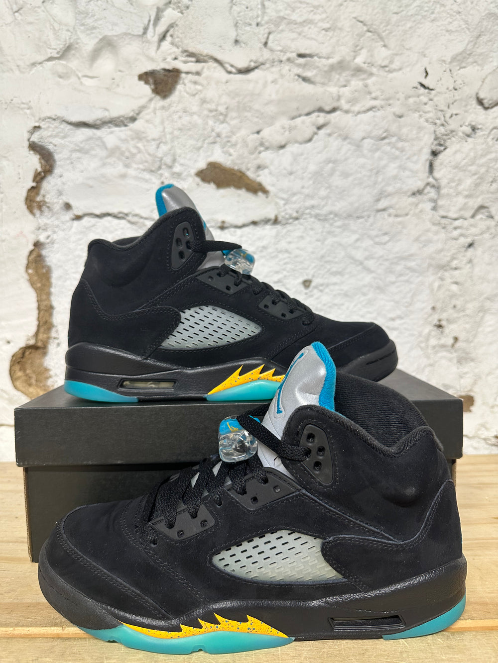 Air Jordan 5 Aqua Sz 6.5Y