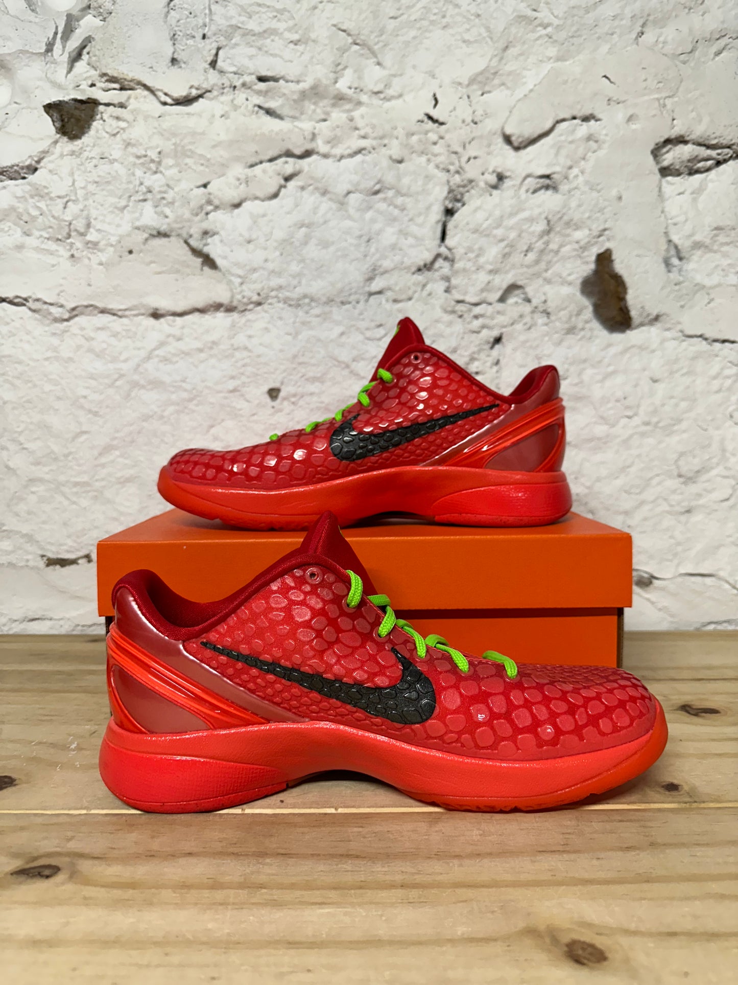 Nike Kobe 6 Protro Reverse Grinch Sz 7Y