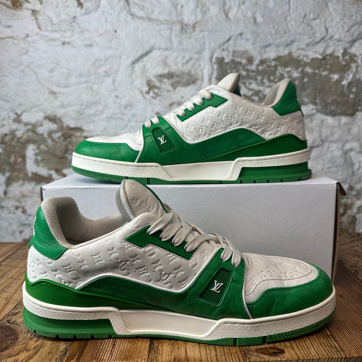 Louis Vuitton Green White Monogram Trainer Sneaker Sz 11.5 (10LV)