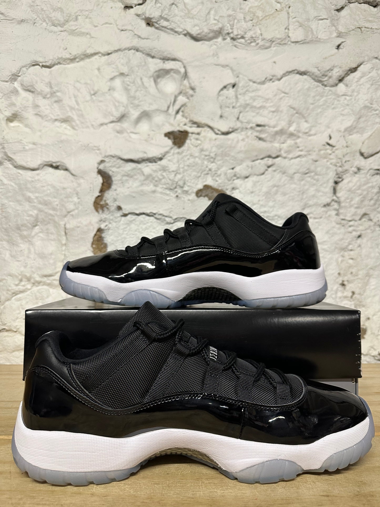 Air Jordan 11 Low Space Jam Sz 13