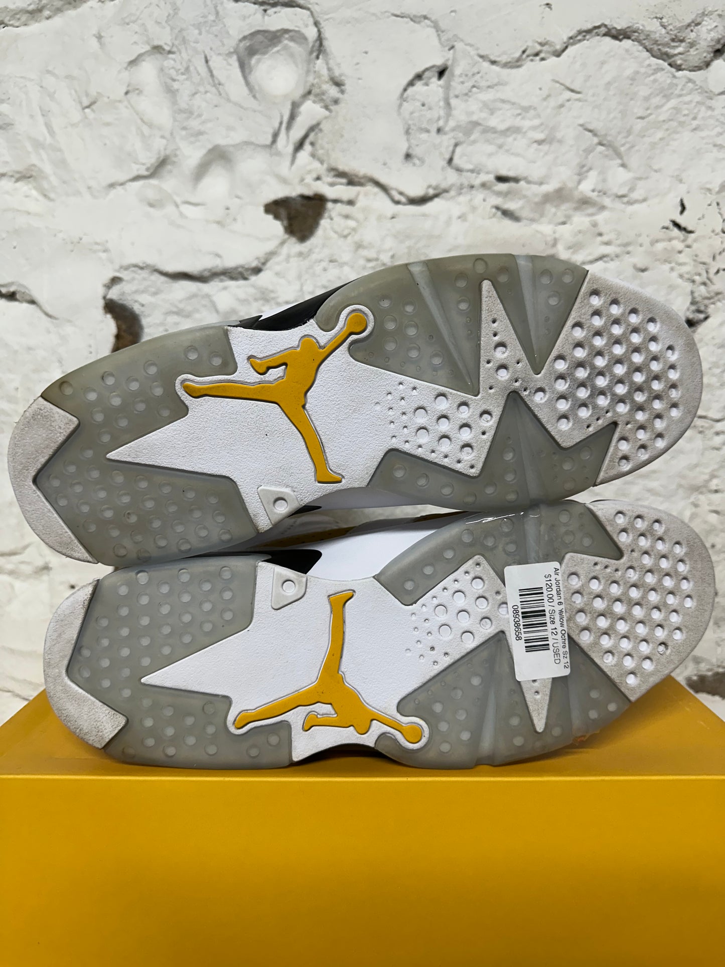 Air Jordan 6 Yellow Ochre Sz 12